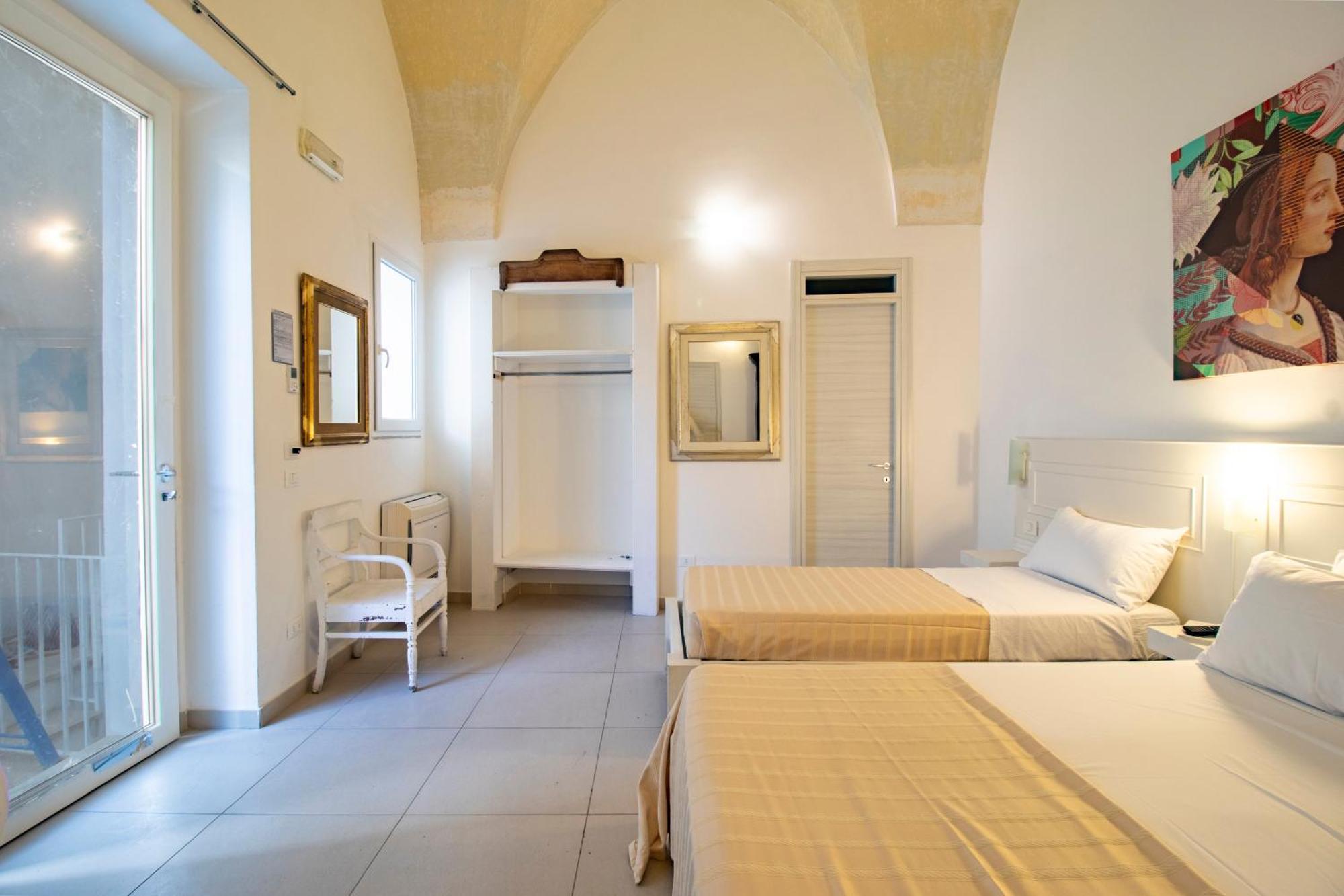 Bed and Breakfast Palazzo Cavour à Lecce Extérieur photo